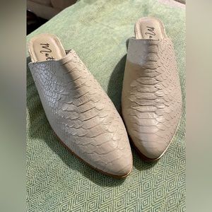 Matisse Clover Mule - ax 8 - Taupe